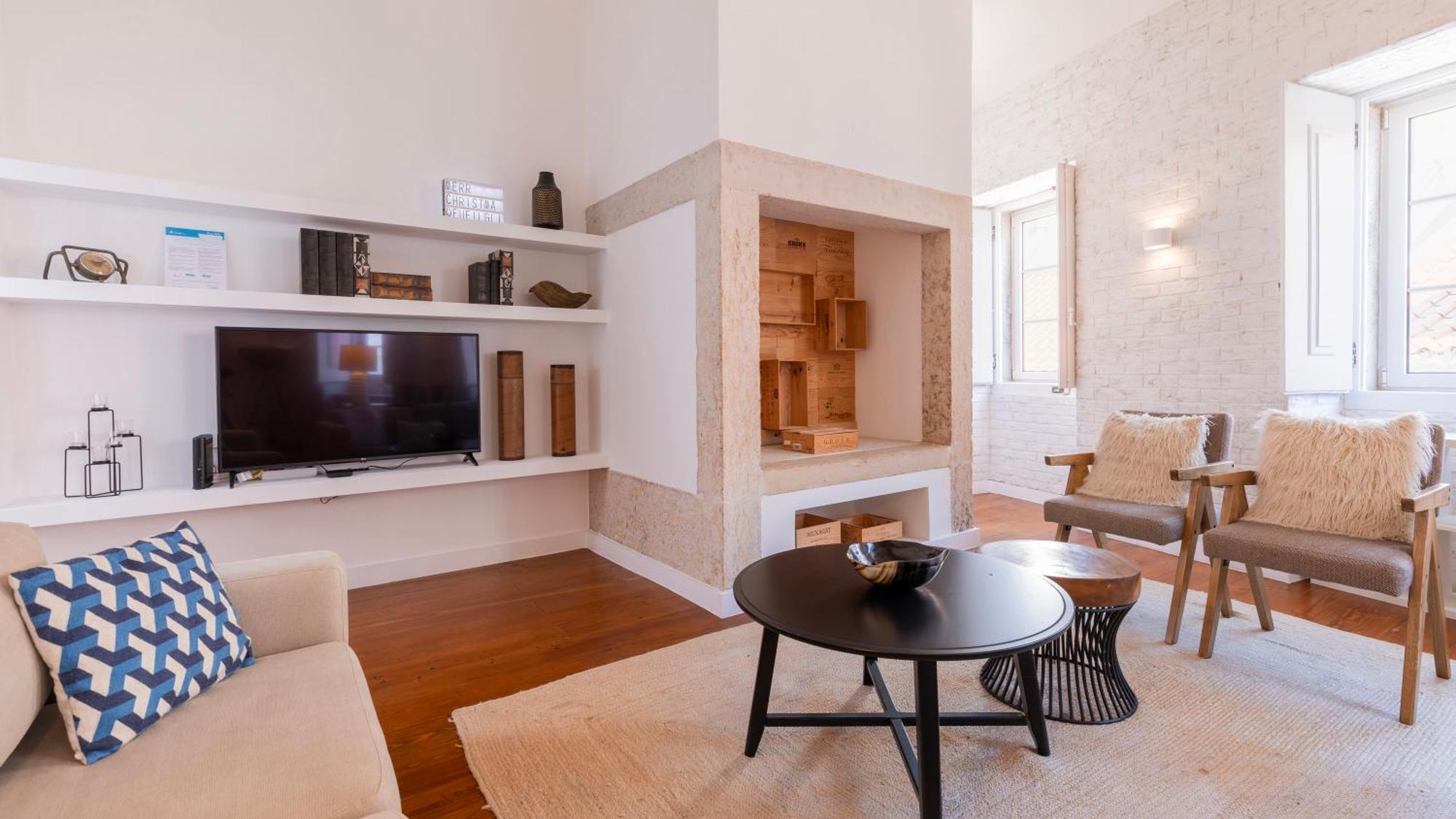Charming 3bdr Duplex In Center By Lovelystay Apartment *